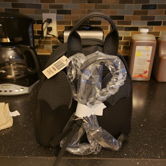 Hot Topic Bags How To Train Your Dragon 3 Toothless Backpack Poshmark